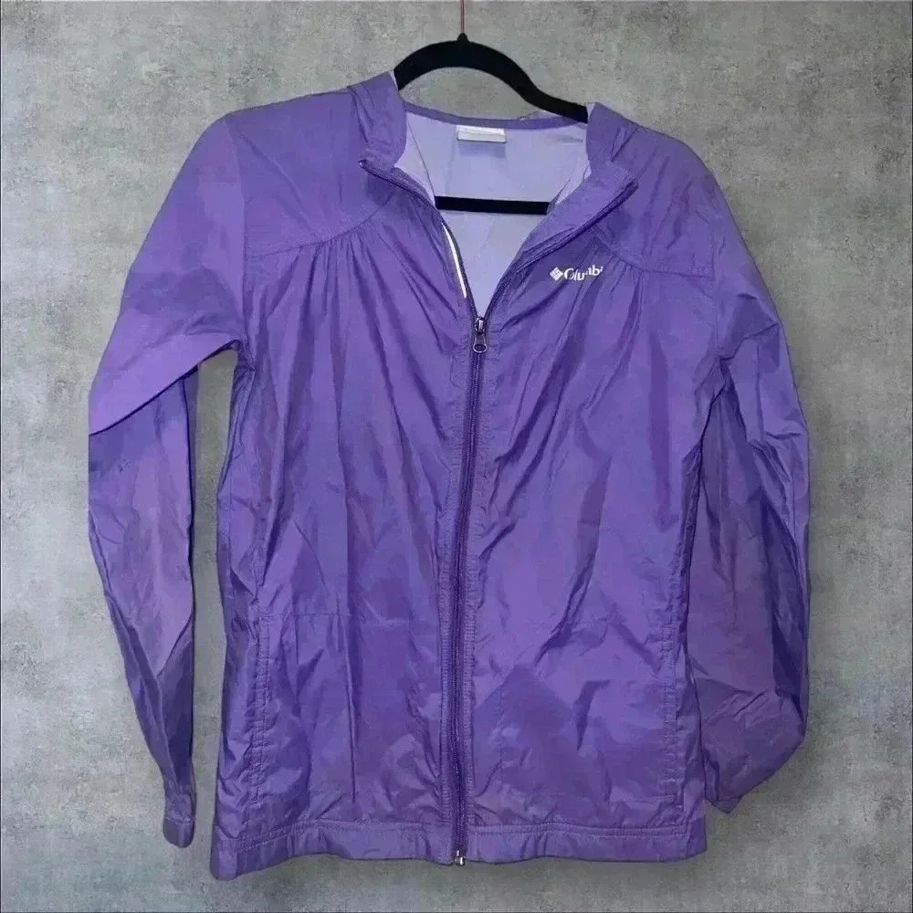 Columbia rain jacket/ wind breaker size large